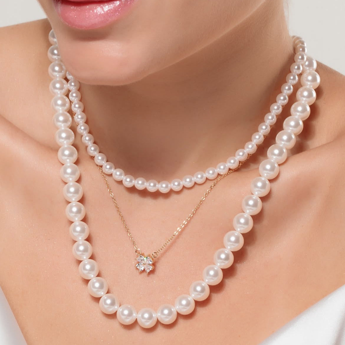 The Nacre Pearl Necklace
