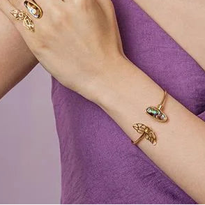 The Amalia Bracelet
