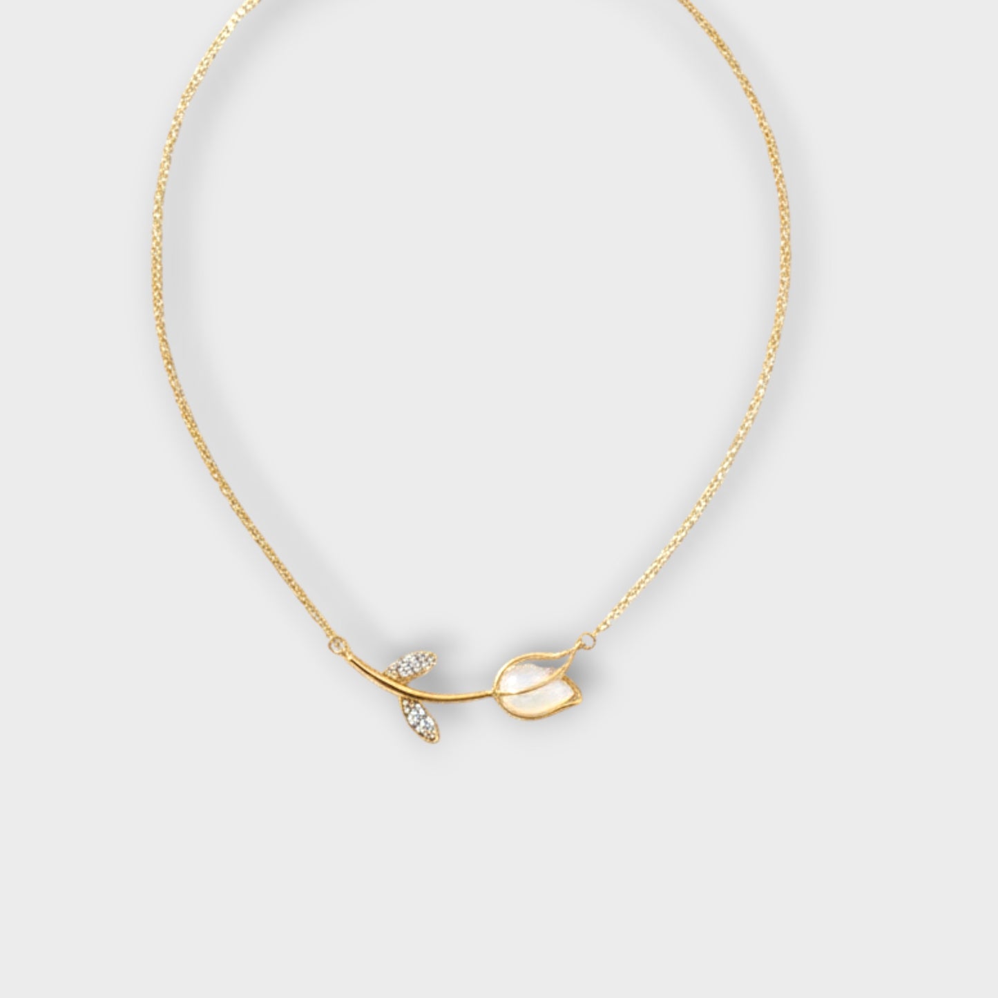 The Snow-Kissed Bud Necklace