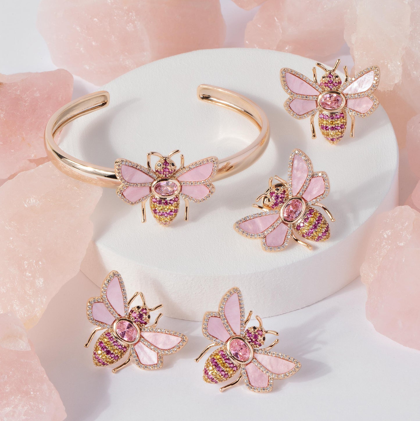 The Bee Bracelet
