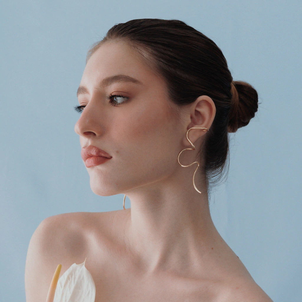 The Linea Earrings
