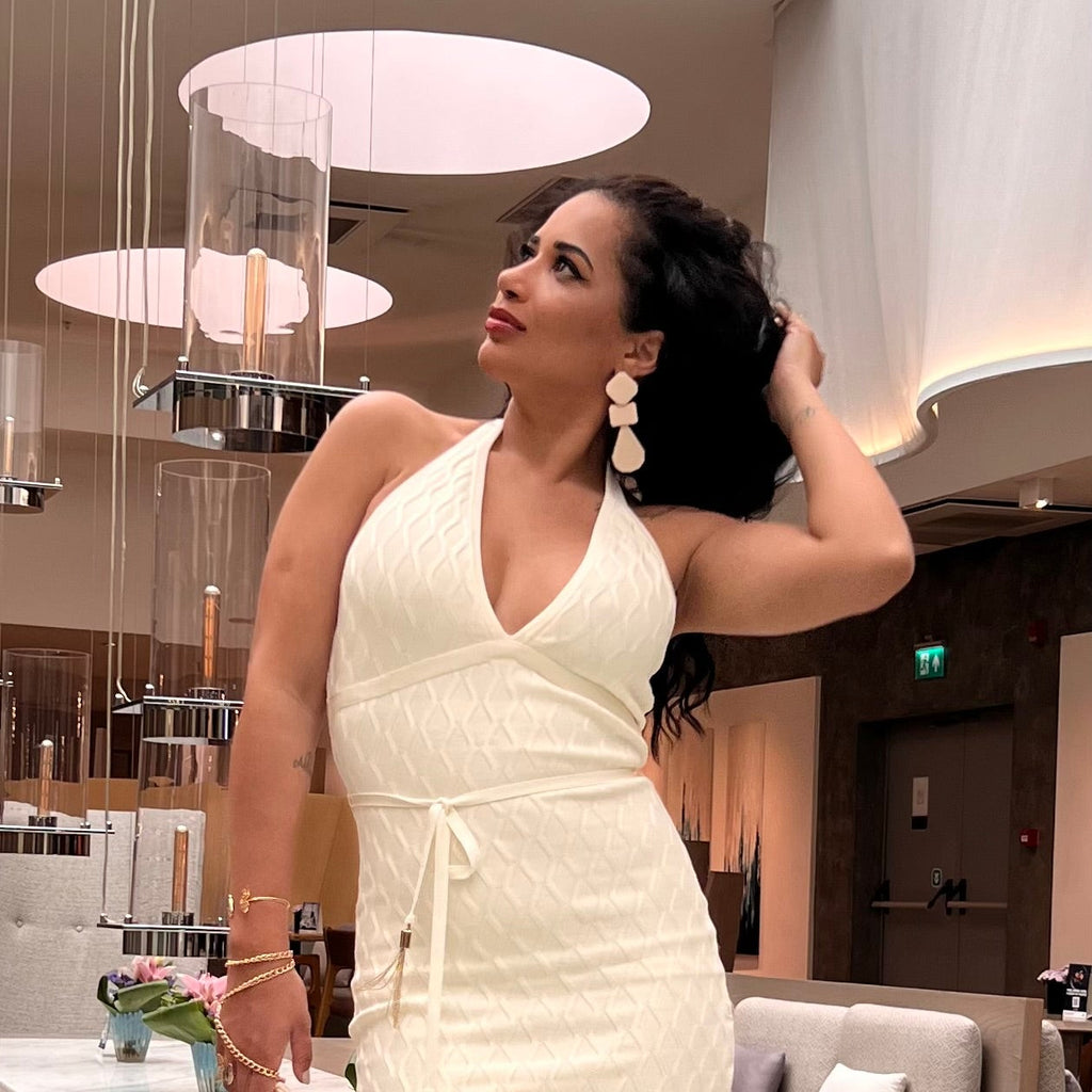 The Aura Drop Earrings