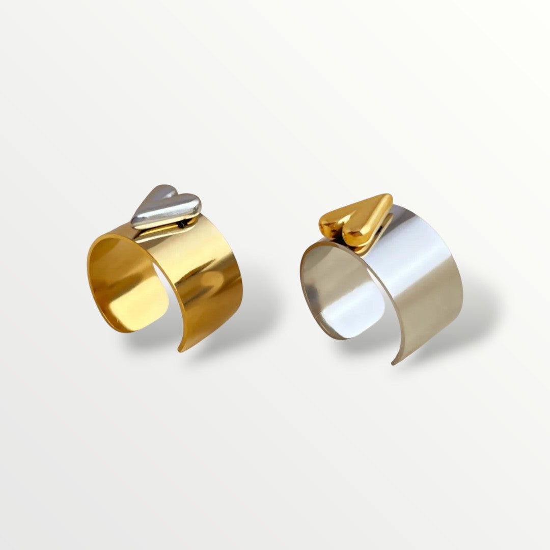 The Dual-Tone Heart Ring