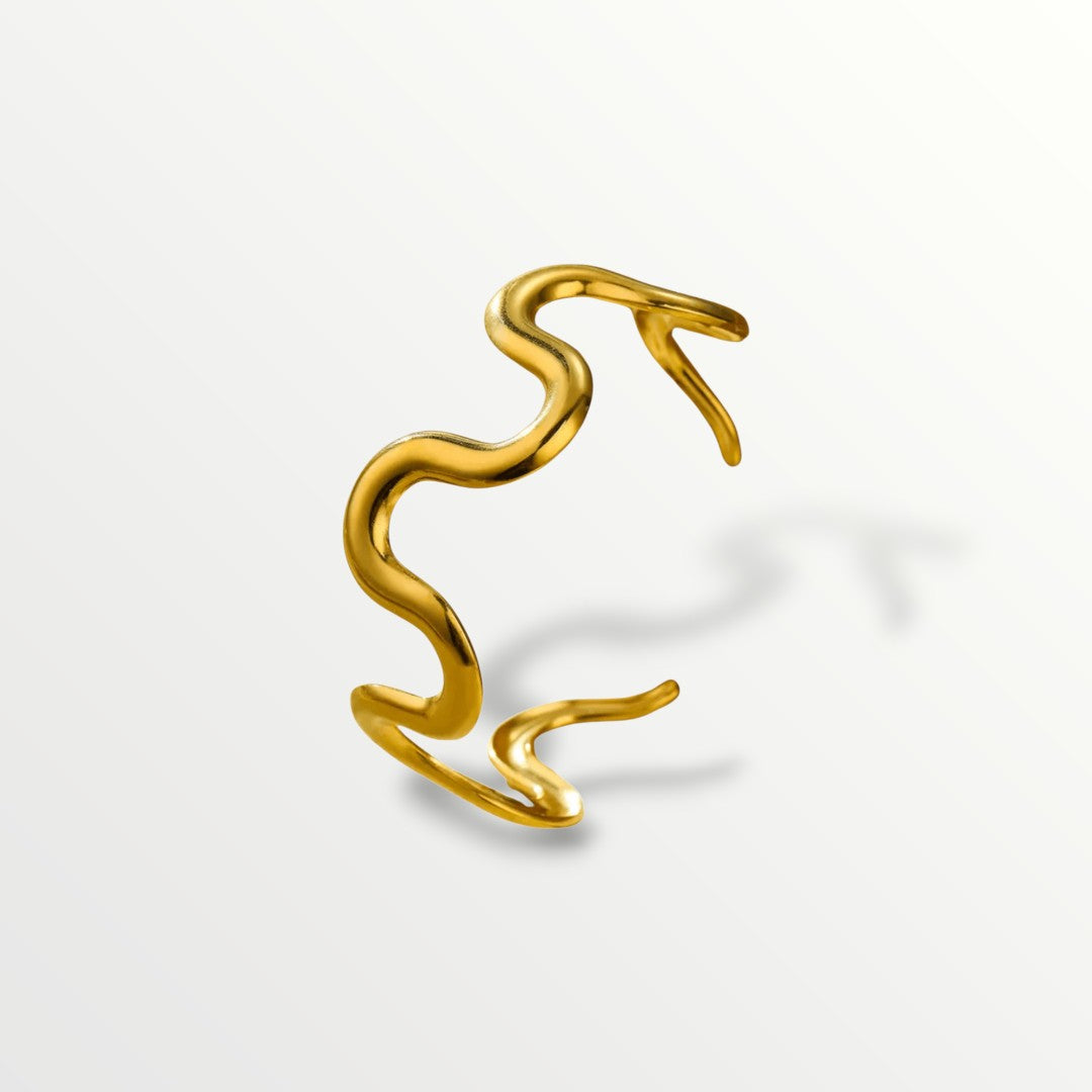 The Serpentine Bracelet
