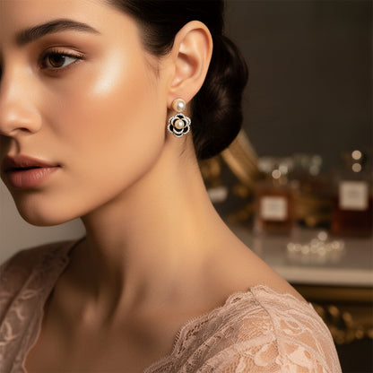 The Fleure Noire Earrings