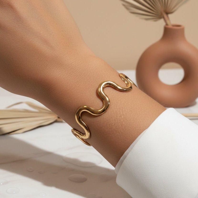 The Serpentine Bracelet