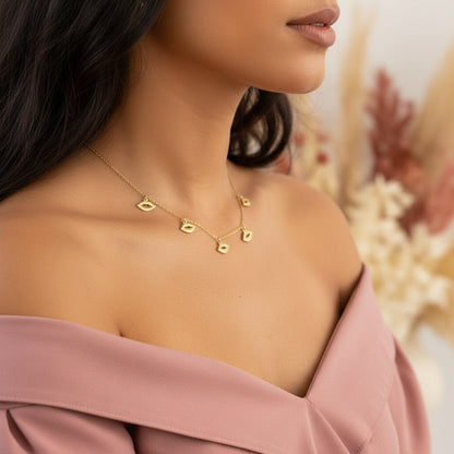The Kiss Choker
